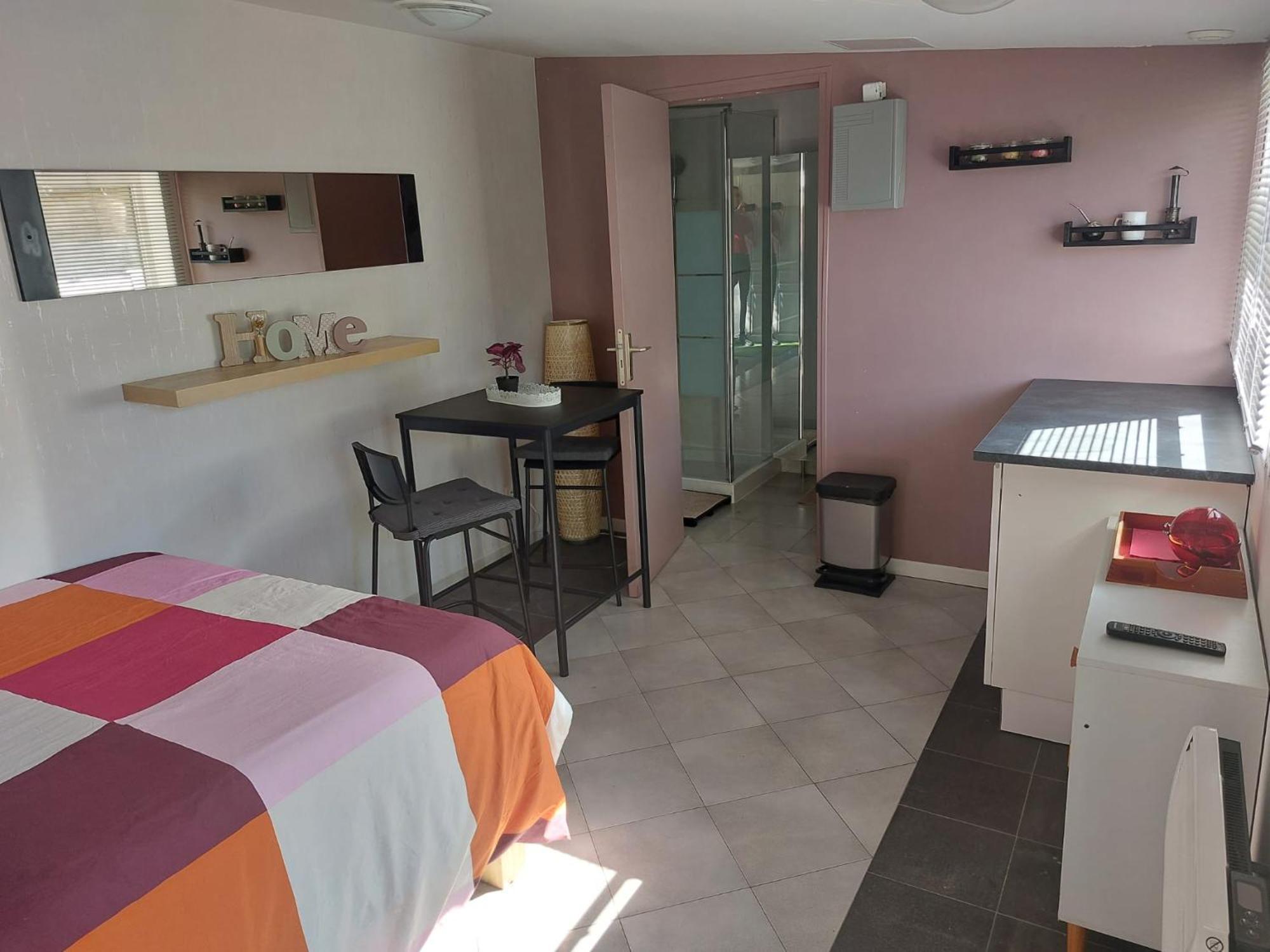 Hotel Aloha Champignol Zewnętrze zdjęcie